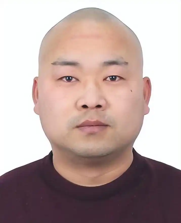 关于对杨亚西的悬赏通告